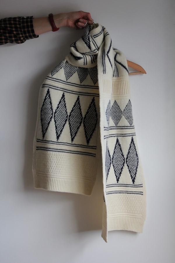 Charl Knitwear Hardingham Gansey pattern knitted scarf