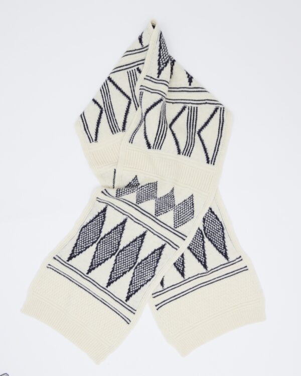 Charl Knitwear Hardingham Gansey knitted scarf
