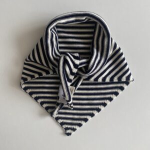 Knitted triangular scarf in a navy and white stripe