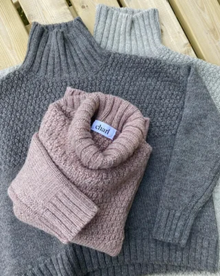 🤎 🍂 Nearly time to snuggle up in a woolly jumper!

The nights are drawing in already.

👀 I have new colours and sizes arriving in the best selling Craske funnel neck…

🚀 In stock from next Tuesday.

#charlknits #everyjumpertellsastory #britishwool #madeinbritain #whywoolmatters #greatbritishwool #buybritish #sustainablefashion #autumn #sweaterweather #wardrobeplanning #funnelnexk #wooljumper