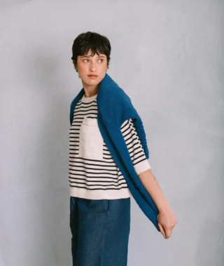 🌟The new WINTERTON striped T shirt is available to pre-order now!🌟

Light and airy with a clean crew neck collar, the Winterton knitted T shirt in a nautical stripe is available to pre-order now for delivery before the end of May. 

⚓️ The patch pocket is oversized and features the knitted anchor motif that I wrote about in yesterday’s post, to create an embossed effect as a subtle nod to its nautical heritage.

🌞 With the warm weather set to continue and summer holidays on the horizon, I wanted to get this piece to you as quickly as possible!

💦 Perfect paired with the new Winterton knitted culottes as part of a “beach pyjama” set for a touch of “apres swim” chic, reminiscent of the Riviera set in the 1920s!!

Pre-order yours now following the link in my bio ⬆️

💙 Trousers kindly lent by @nadinooclothing 

#charlknitwear #nauticalknitwear #holidaycapsule #heritagefashion #madeinbritain #holidaywardrobe