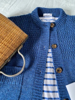 🩵🌊 What I packed…

🇫🇷 For my French road trip…

I’m half way through my holiday in France and here’s the outfit I wore I for the first part which was much cooler up in Brittany.

The Betty cardi in Ocean Blue Shetland wool has been perfect for sea crossings and the cooler evenings spent outside.

Shorts and a jumper or cardigan give you just the right balance between cosy but cool!

#holidaywardrobe #charlknits #bluecardigan #woolcardigan #capsulewardrobe #madeinBritain #britishbrand #britishmanufacturing